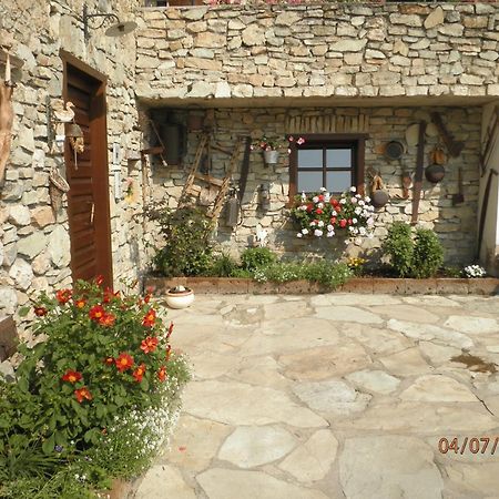 B&B Al Ghiro Villa Lagarina Exterior photo
